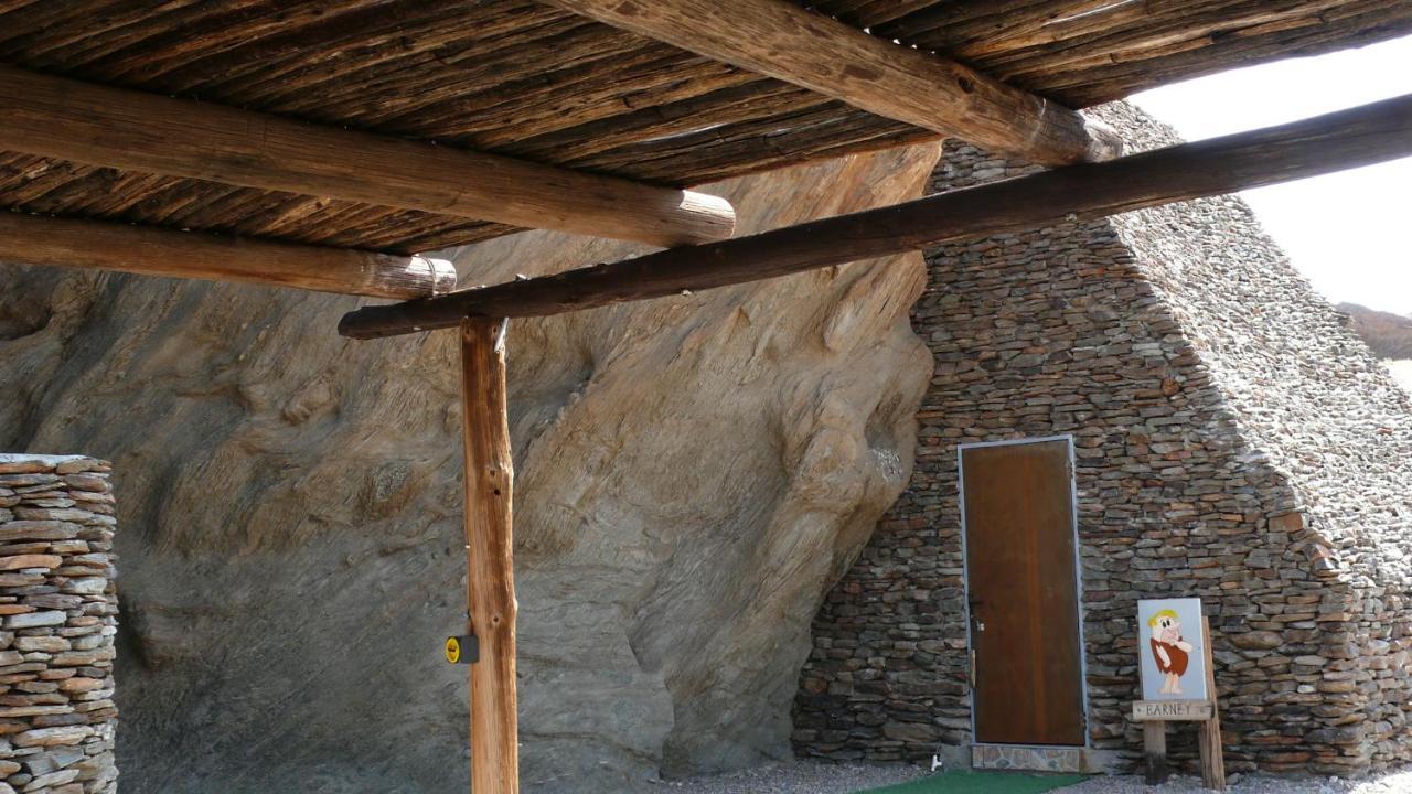 Rooiklip Camp Flintstoneアパートメント エクステリア 写真
